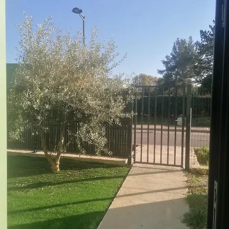 De Village Apartman