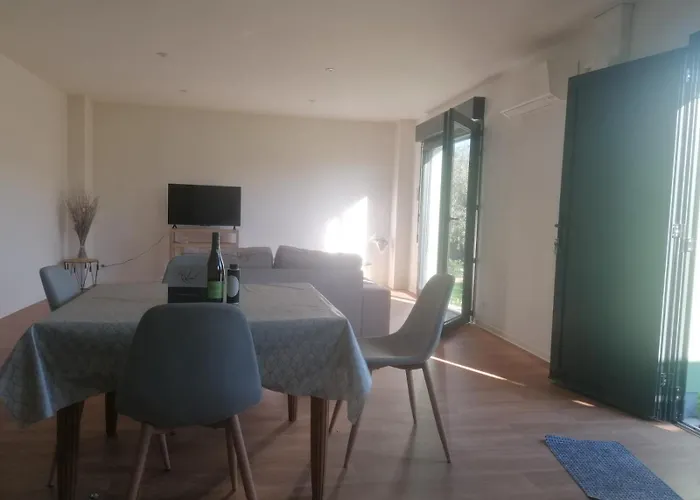 Apartman De Village Aniane